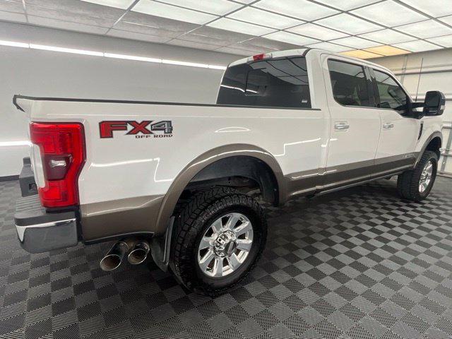 Used 2017 Ford F250 King Ranch w/ King Ranch Ultimate Package AWD/4WD image 23