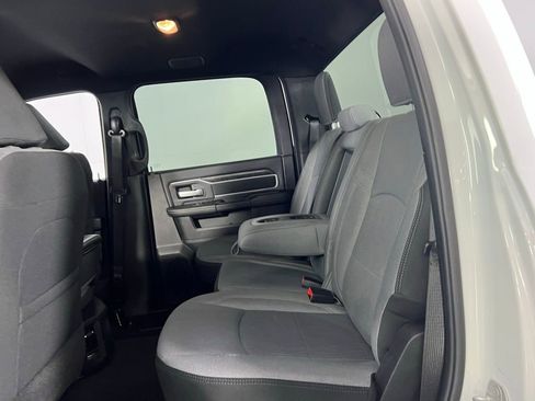 Used 2024 RAM 2500 Big Horn w/ Bed Utility Group image 24