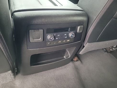 Used 2020 GMC Yukon SLT w/ Open Road Package image 21