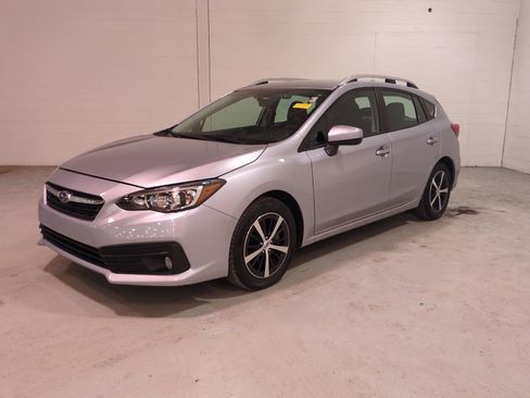 Used 2023 Subaru Impreza Premium image 9