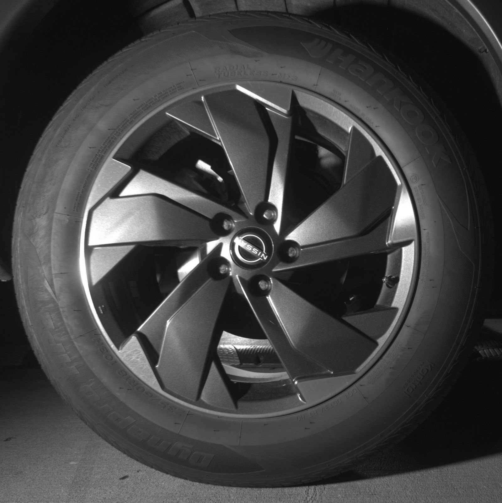 Used 2025 Nissan Rogue SV AWD/4WD image 18
