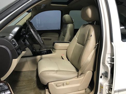 Used 2012 GMC Yukon Denali image 11