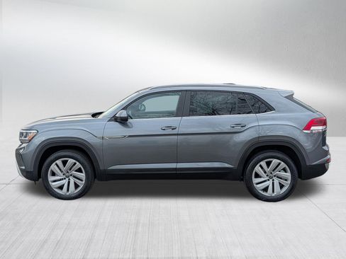 Certified 2022 Volkswagen Atlas Cross Sport SE AWD/4WD image 4