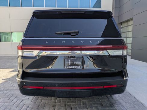 Certified 2024 Lincoln Navigator Reserve image 6