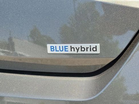 New 2026 Hyundai Elantra Hybrid FWD image 27