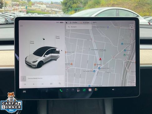 Used 2021 Tesla Model Y Long Range AWD/4WD image 41