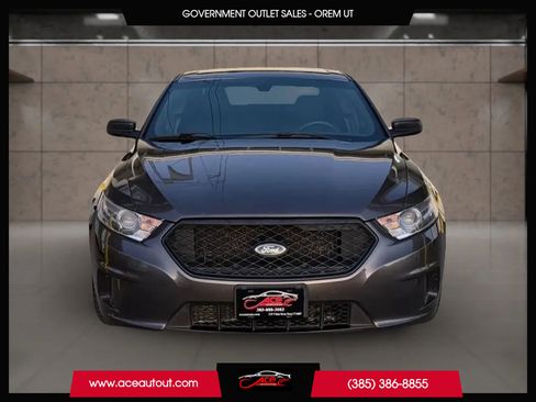 Used 2017 Ford Taurus Police Interceptor AWD image 2