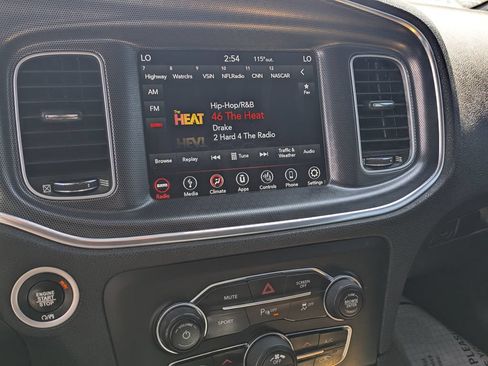 Used 2018 Dodge Charger R/T RWD image 11
