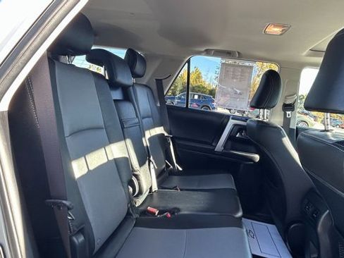 Used 2022 Toyota 4Runner SR5 Premium image 41