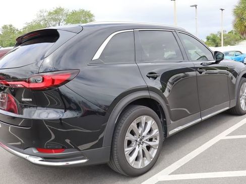 Used 2024 MAZDA CX-90 3.3 Turbo w/ Premium Plus Pkg image 2