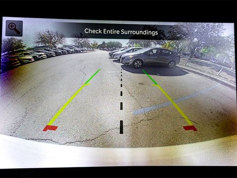 Used 2023 Jeep Wagoneer 4WD image 24