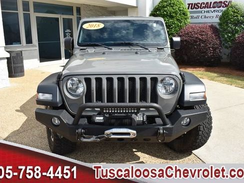 Used 2018 Jeep Wrangler Unlimited Sport S AWD/4WD image 4