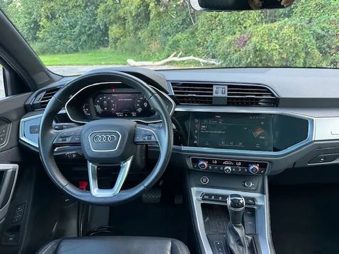 Used 2024 Audi Q3 2.0T Premium AWD/4WD image 24
