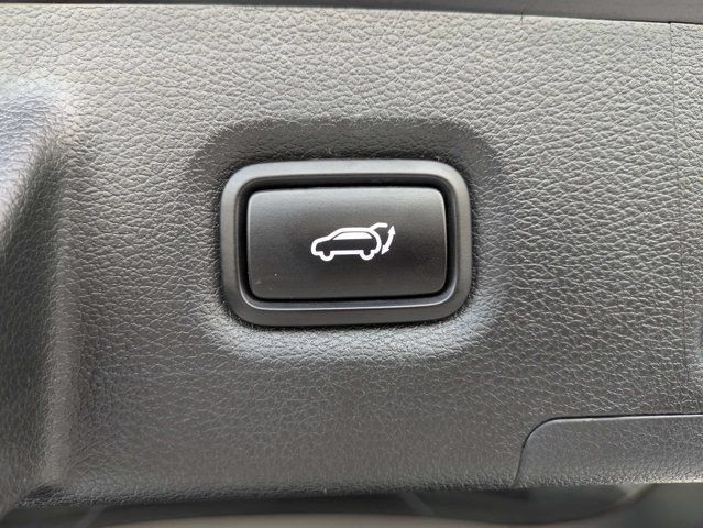 Used 2020 Hyundai Santa Fe SEL FWD image 13