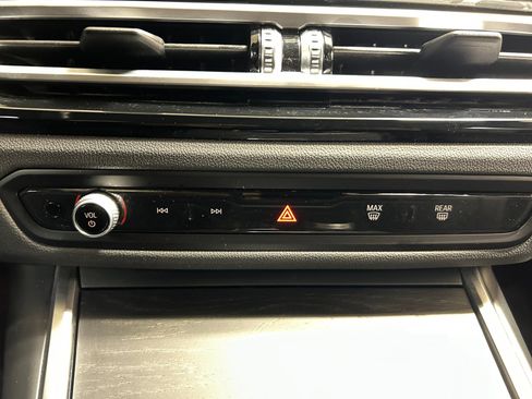 Used 2024 BMW M340i w/ Premium Package RWD image 17