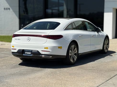 Used 2022 Mercedes-Benz EQS 450+ Sedan image 16