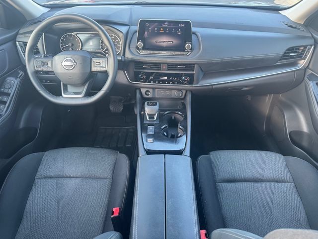 Used 2026 Nissan Rogue SV FWD image 22