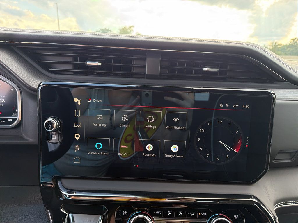 Used 2023 GMC Sierra 1500 AT4X AWD/4WD image 15