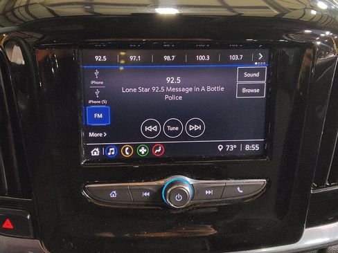 Used 2020 Chevrolet Traverse LS image 25