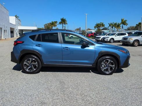 Used 2024 Subaru Crosstrek 2.0i Premium image 4