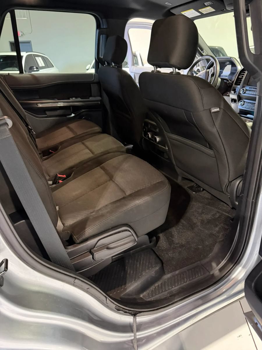 Used 2020 Ford Expedition XLT AWD/4WD image 16