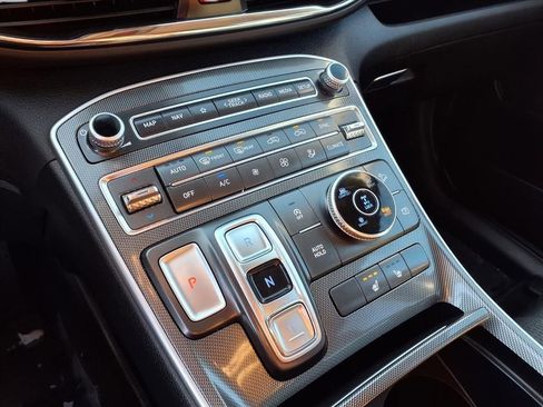 Used 2023 Hyundai Santa Fe SEL image 8