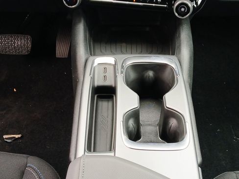 New 2026 Chevrolet Equinox EV LT image 13