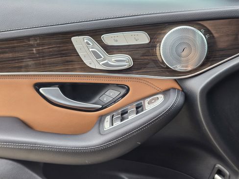 Used 2019 Mercedes-Benz GLC 43 AMG 4MATIC image 26