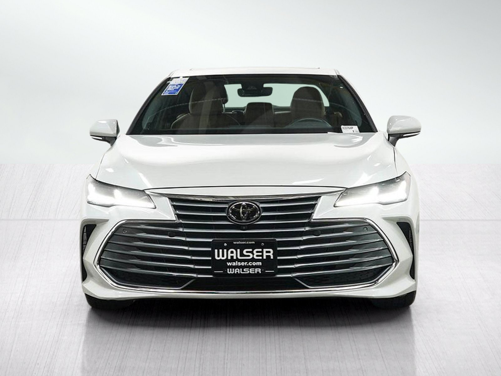 Used 2019 Toyota Avalon Limited FWD image 8