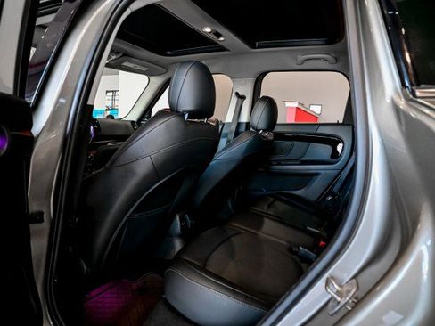 Used 2019 MINI Cooper Countryman S w/ Premium Package image 19