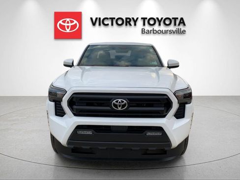 New 2026 Toyota Tacoma SR5 RWD image 8