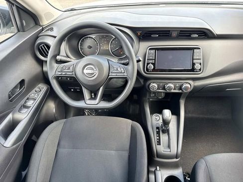 New 2025 Nissan Kicks Play S image 18