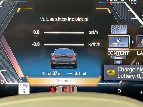 New 2026 BMW 550e xDrive w/ Premium Package image 12