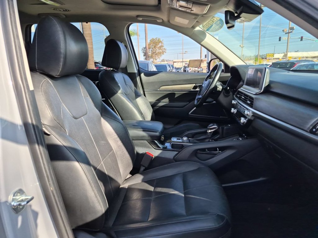 Certified 2022 Kia Telluride EX w/ EX Premium Package AWD/4WD image 29