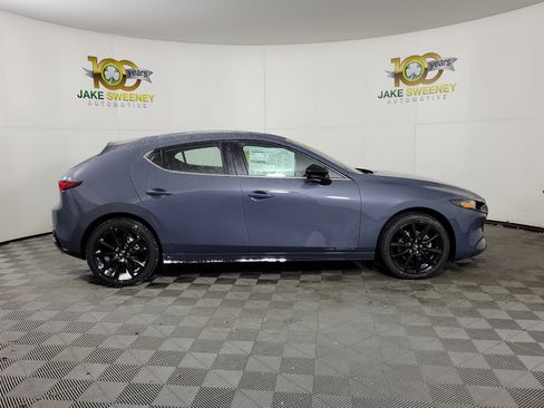 Certified 2026 MAZDA MAZDA3 Carbon AWD/4WD image 10