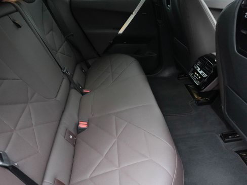 Used 2023 BMW iX xDrive50 w/ Sport Package image 32