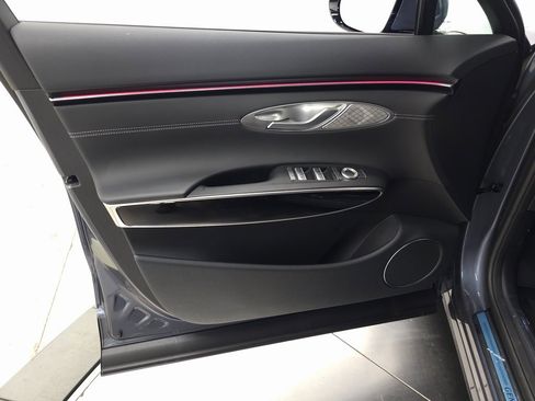 New 2026 Genesis GV70 2.5T image 10