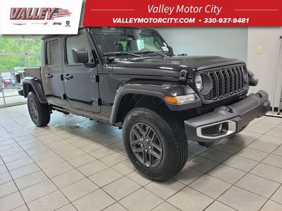 New 2025 Jeep Gladiator Sport