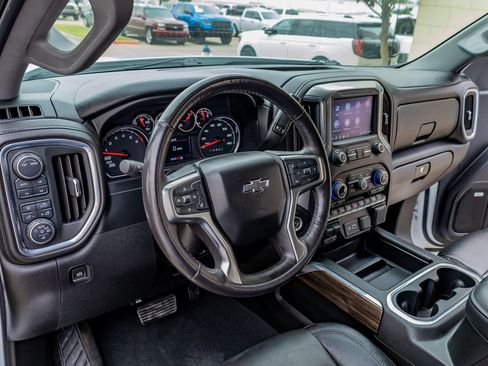 Used 2020 Chevrolet Silverado 1500 RST w/ Rally Edition AWD/4WD image 16