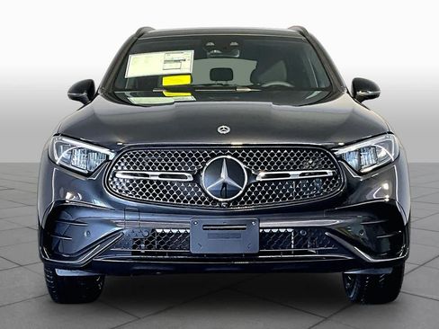 New 2026 Mercedes-Benz GLC 300 4MATIC image 2
