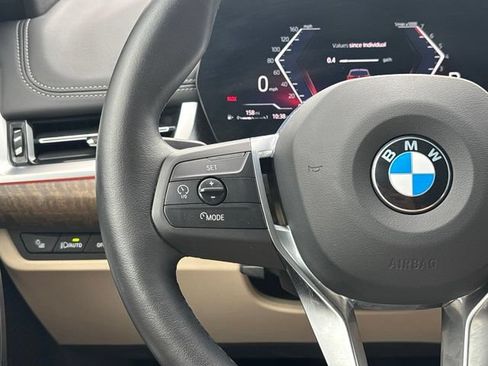 Used 2023 BMW X1 xDrive28i w/ Premium Package AWD/4WD image 21