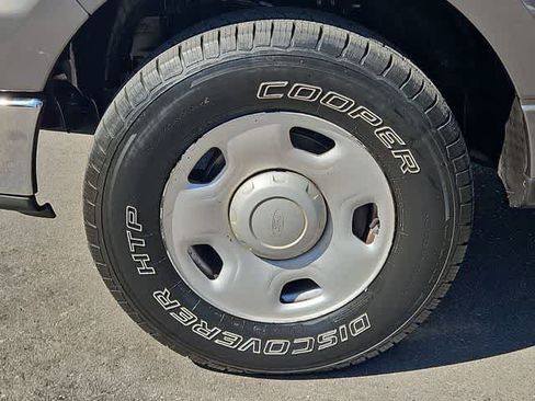 Used 2004 Ford F150 2WD Regular Cab image 12