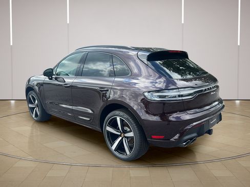 New 2026 Porsche Macan AWD/4WD image 3