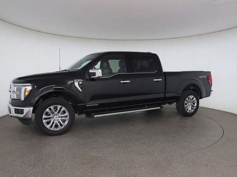 Used 2025 Ford F150 Lariat w/ Equipment Group 501A Mid AWD/4WD image 4