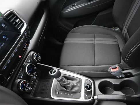 New 2026 Hyundai Venue SEL FWD image 18