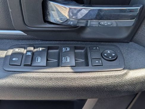Used 2024 RAM 1500 Warlock AWD/4WD image 17