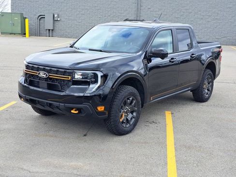 New 2025 Ford Maverick Tremor AWD/4WD image 2