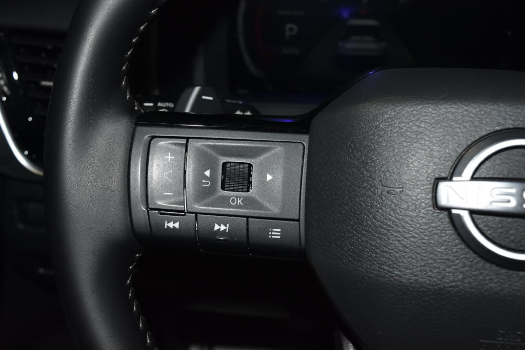 Certified 2026 Nissan Rogue SL AWD/4WD image 7