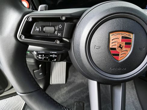New 2026 Porsche Cayenne Coupe AWD/4WD image 10
