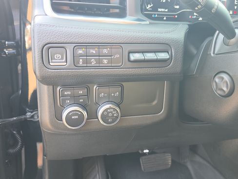 Used 2022 GMC Yukon Denali AWD/4WD image 24